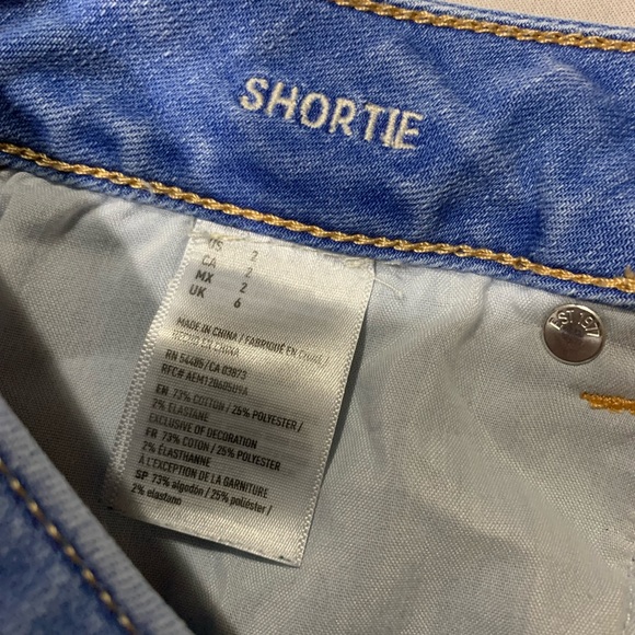 American Eagle cutoff jean short shorts - Picture 4 of 4